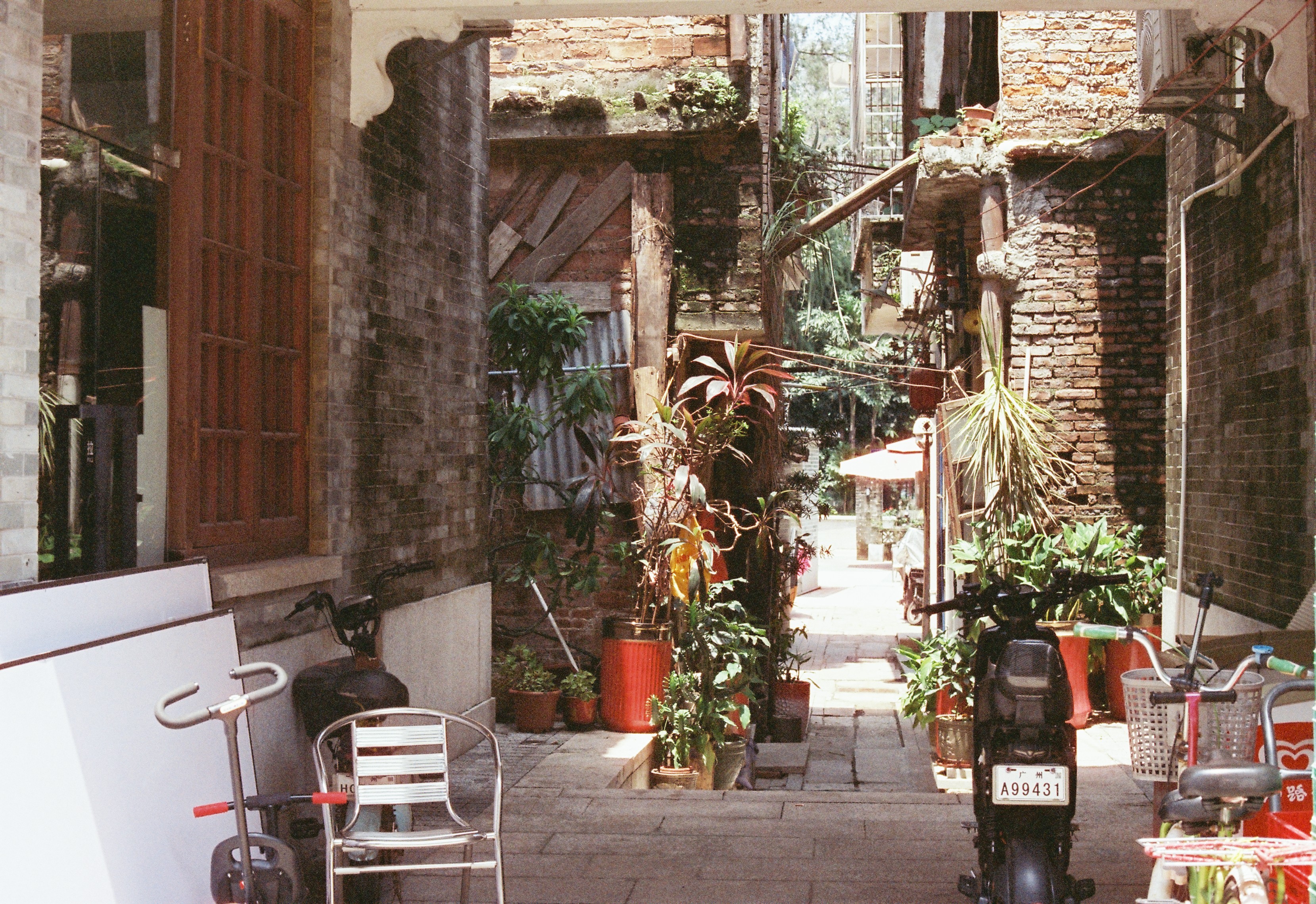 Street photograph 06